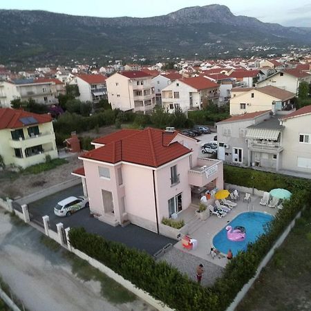 Villa Giulietta Kaštela Eksteriør bilde